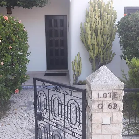 Casa Andorinhas فيلة Quelfes