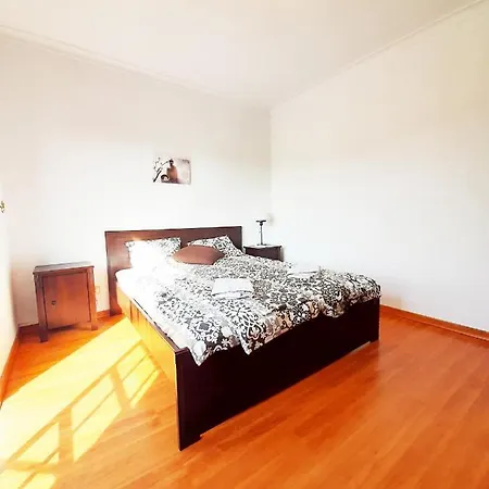 Casa Andorinhas 别墅 Quelfes